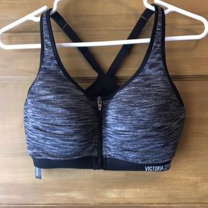 Victoria's Secret sport bra 34DD NWOT